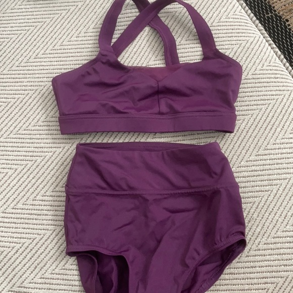 Balera top and briefs set in purple. Size IC (7/8)